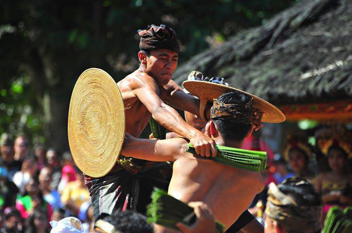 Harmoni Tradisi dalam Festival Budaya Lokal Nusantara